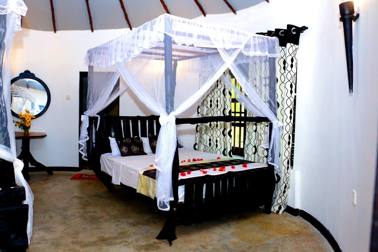 Turtle Watch Cabana Tangalle Extérieur photo